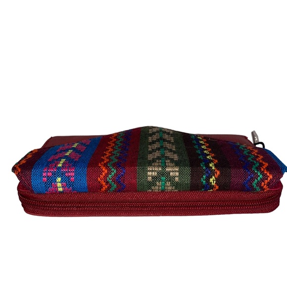 Gold Coast Faux Leather Womens Wallet Checkbook Aztec Southwestern Cowgirl New - Picture 8 of 13